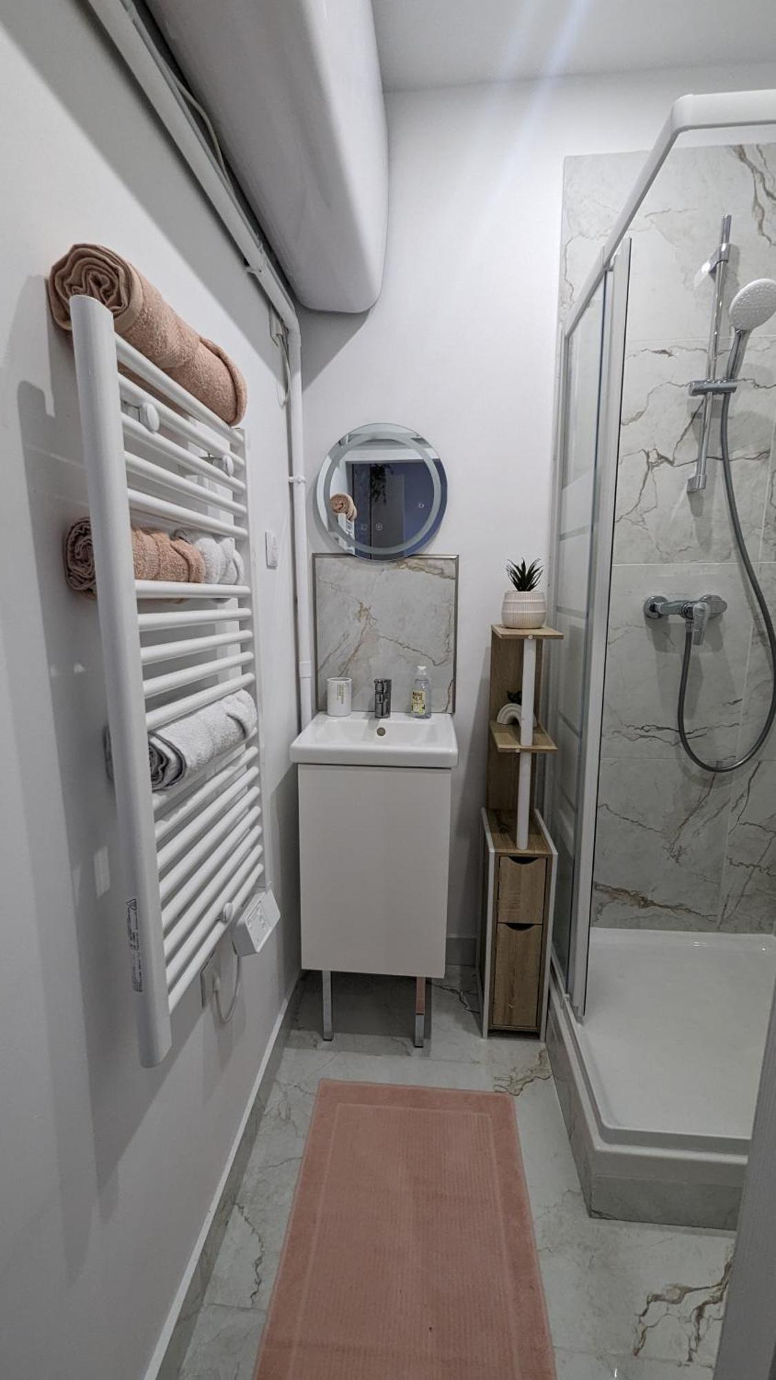Appartement Le Charme Rose à Villejuif Extérieur photo
